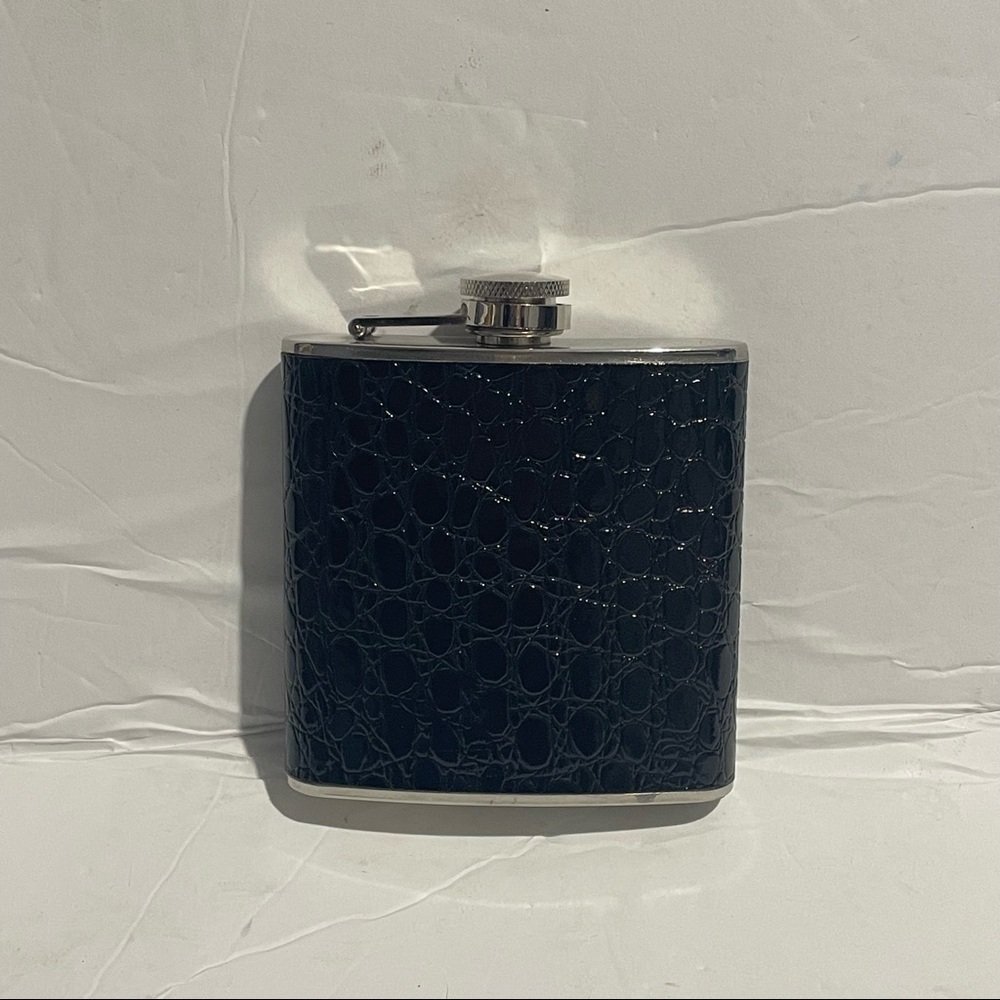 Stainless Steel 6oz. Flask Wrapped in Navy Blue Dark Accents Design